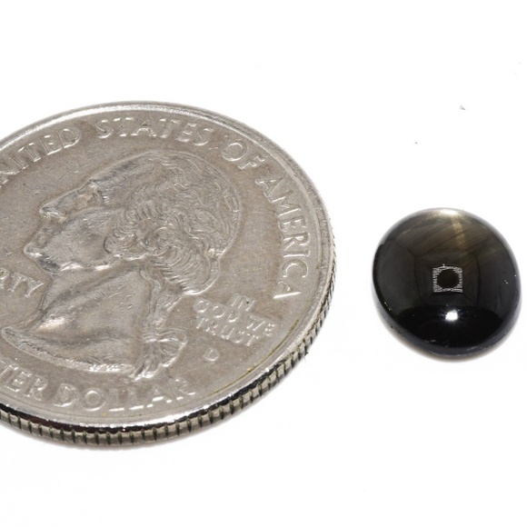 $1,250 3.42CT Loose Natural Black Star Sapphire, Cabochon Cut 10.21x8.35MM - Picture 5 of 7